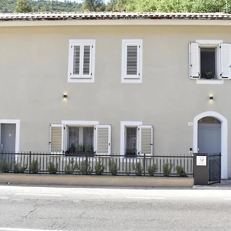 ゲストハウス Marmore Charming House テルニ