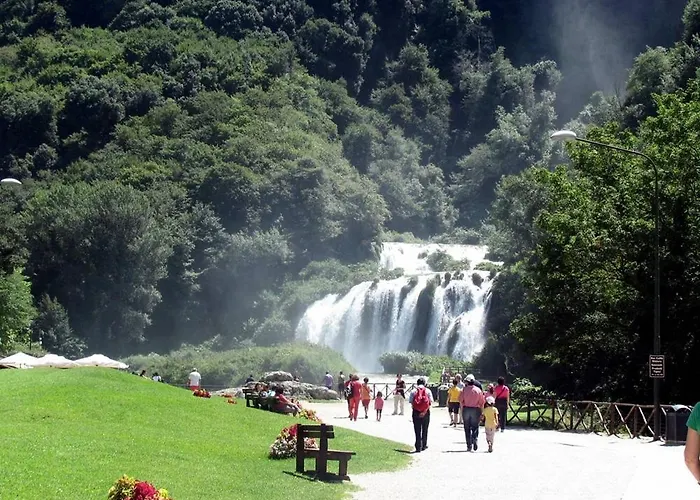 ゲストハウス Marmore Charming House 4*